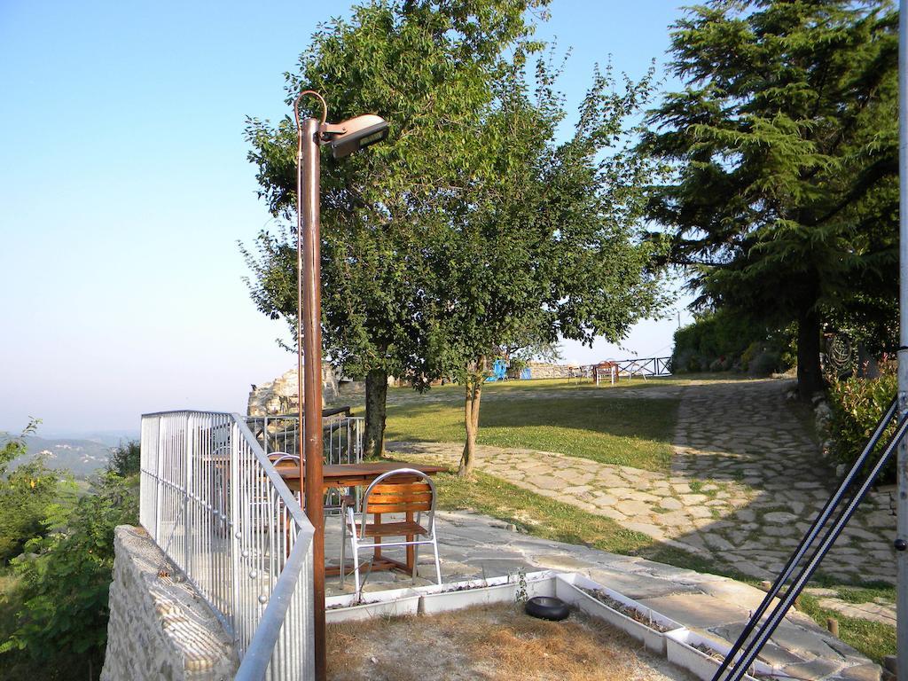 Agriturismo Borgo San Benedetto Villa Pietralunga  Bagian luar foto