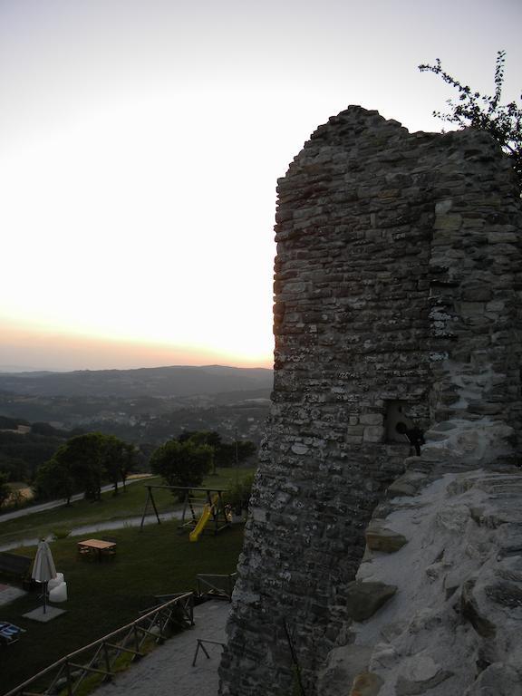 Agriturismo Borgo San Benedetto Villa Pietralunga  Bagian luar foto