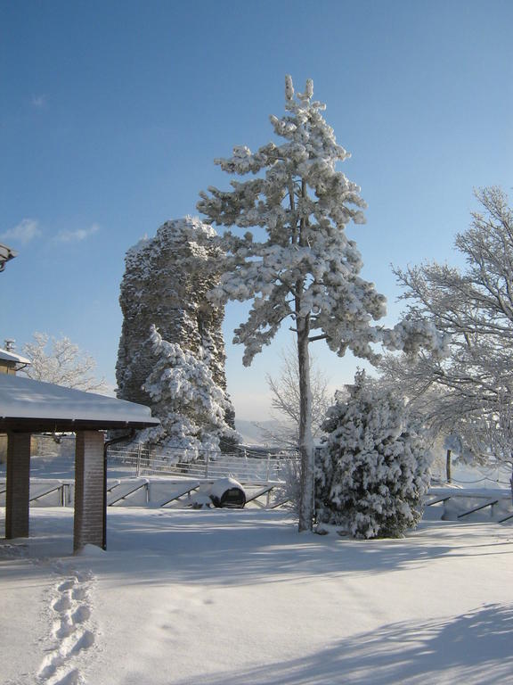 Agriturismo Borgo San Benedetto Villa Pietralunga  Bagian luar foto
