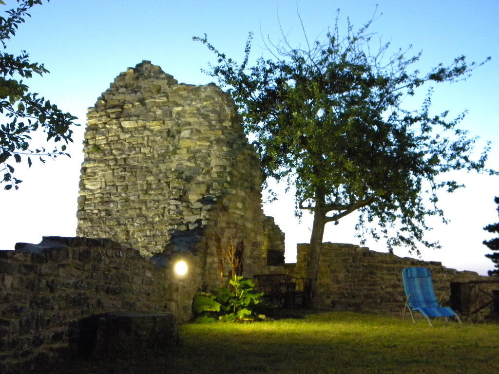 Agriturismo Borgo San Benedetto Villa Pietralunga  Bagian luar foto