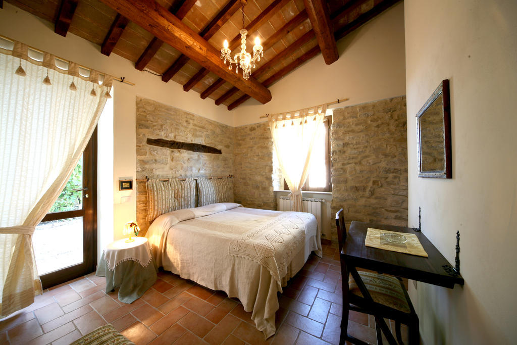 Agriturismo Borgo San Benedetto Villa Pietralunga  Ruang foto